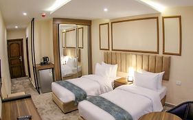 Post Hotel